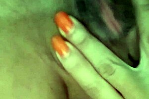 i'm eating her pussy