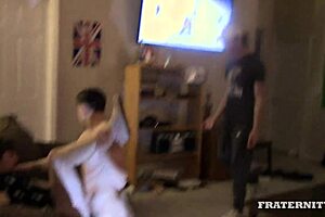 Cum Dump Gets Filled Deep