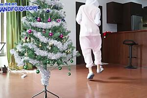 Hard anal Christmas ass fucking till creampie! 🎄