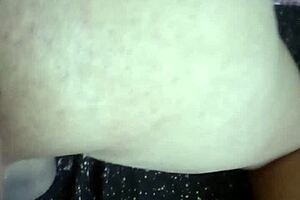 i'm sevda fisting with my shemale body