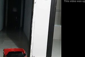 Coolmarina Mature BBW Pees on the Floors