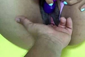 Latina Milf with Big Ass Masturbating Solo