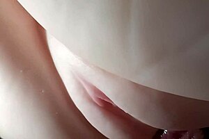 Hot girl closeup pussy being fucked