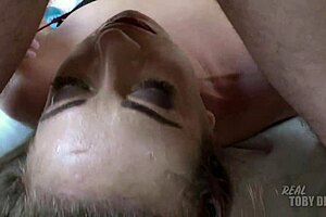 British babe deeps it upside down
