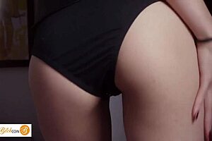 Fucking Girlfriend As Batgirl!