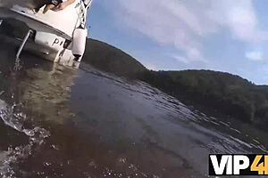 I’m dying to bang on this boat!