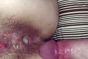 섹시한 타이트 베이브에게 엉덩이 박기 레슨