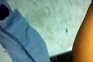 Wife cheats on husband with big ass at park