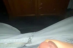 Guy Masturbates His Small 18+ Cock Solo in Bedroom