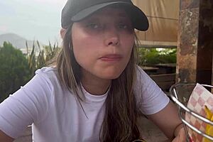 Oops shrimp fell in your wet vagina i'll eat it