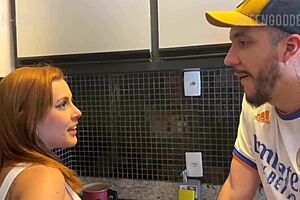 Bet Girlfriend In Video Game, See What Happened - Complete On Red