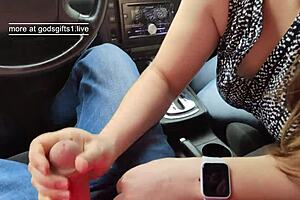 Teen 18+ Gives Blowjob in the Car, Leading to Creampie and Facial