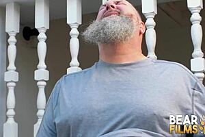 Watch Tony Marks get sucked by Alesgi Cage!