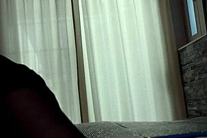 【素人】舞30代セックス大好きパイパン主婦。祝100発目、祝１００万再生突破。生々しいリアルな不倫中出しセックスをアップしました！これからも末永く応援ヨロシクお願いします！