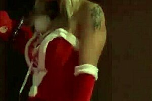 Wow, Strippers Tease And Rip Clothes For The Audience!