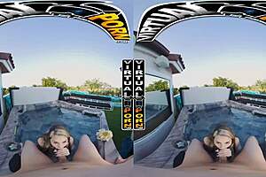 Dripping wet sex with Kimberly Snow in VR