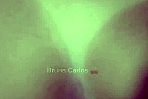 Loira Casada Chegou De Viagem Cheia De Tesão E Foi Foder No Banheiro Do Hotel