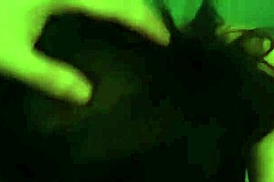 ¿Cómo chupa esa polla gorda tan profundo?