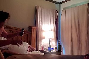 Watch me eat that delicious pussy right now!