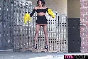 Horny Cheerleader Isabella Nice's Tight Pussy Makes Him Cum Hard