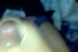 i'm masturbating while my gf is away