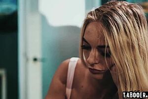 Lana sharapova stalked at prom committee