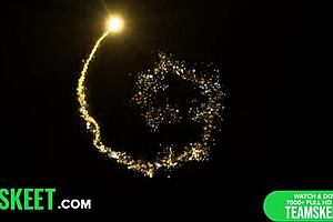 Christmas is comin' & kay's got the best routine for holiday fuckin'