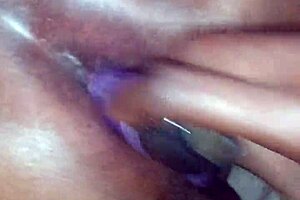 Hey, eating out that nuru masseuse feels amazing 😍