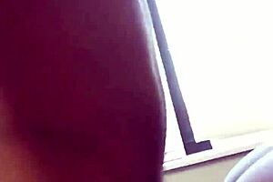 Here is ebony beauty revealing her enormous backside in Minneapolis