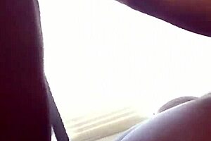 Here is ebony beauty revealing her enormous backside in Minneapolis