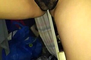 Vợ Dâm Shows Off Cuckold Fun in Nha Trang