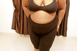 Sexy Indian girl from Jharkhand with big tits.