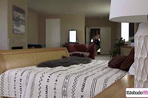 Big Tits Lesbian Facesits Petite Girlfriend with Cunilingus in Lingerie