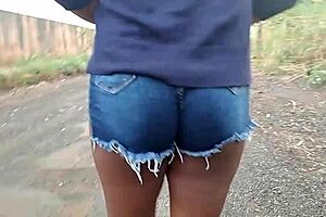 Woman getting laid with subordinate of her father at construction site waiting for her neighbor