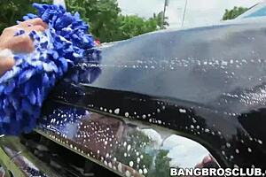 Natural tits black woman gives great blowjob before getting roughly pegged