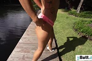 redhead pawg bounces on cock doggystyle