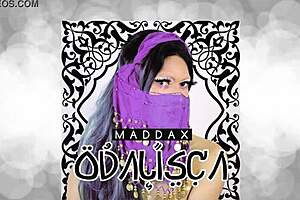 odalisca poses gracefully in art