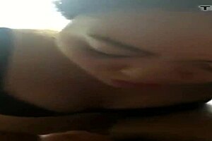 i saw this hot asian girl givin a blowjob an gettin exposed in hd.