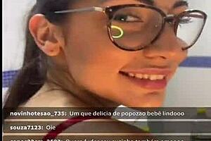 mel khalifa adora se exibir em lives no sexlog