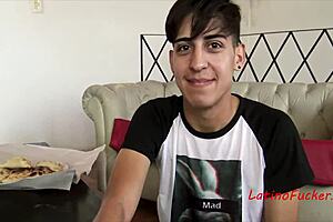 I pay 1000 pesos for gay blowjob and anal sex