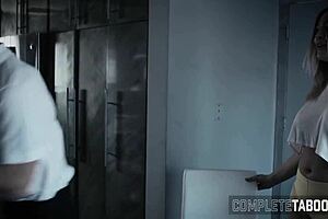 fetish teen 18+ gets pussy rammed hard with cumshot