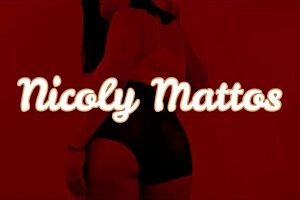 Amateur bends over, showing gaping ass and pussy to neighbors.