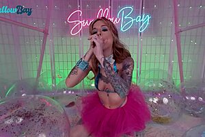 swallowbay ballerina lysagna del rey deepthroats on swing, 'want more?'