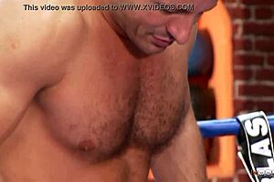 Guy teaches her boxing with his hard dick.