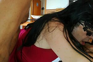 want a blowjob from this italian bitch?