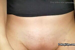 Amateur babe squirts cum in mouth during couple sex with milf and teen!