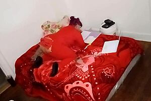 Kamora Rose works from home, but her hands are busy elsewhere.