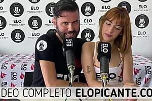 Melu Vancick Shows Her Natural Tits In The Spicy Room