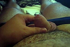 exploring big cock in homemade amateur setting