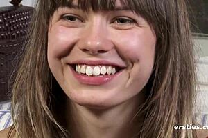 I show how I pleasure myself solo